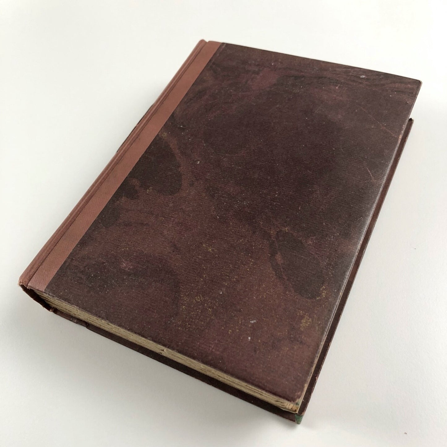 Plaisir de Bibliophile. Gazette trimestrielle des amateurs de livres modernes | 1925-1930 – 24 issues bound in six volumes