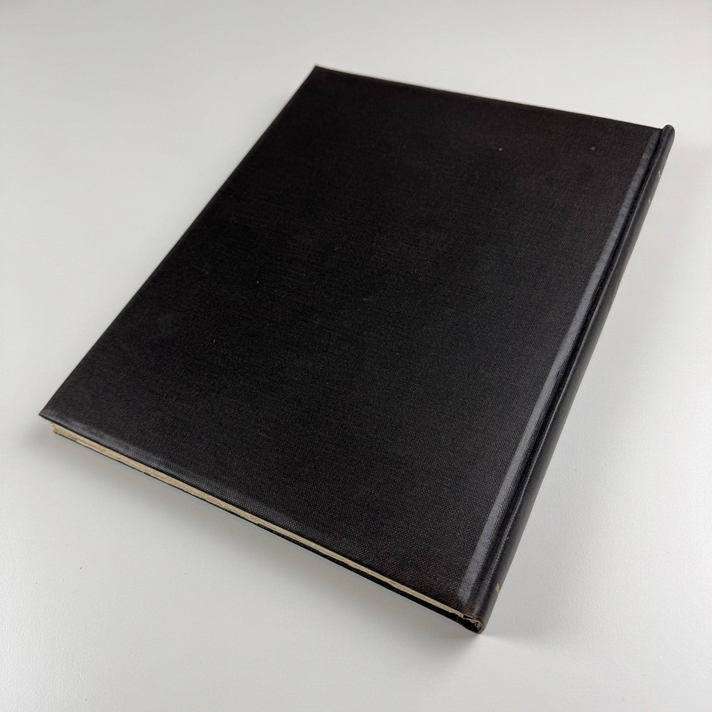 The book of Affinity by Moysheh Oyve | Jacob Epstein illus | Heinemann, 1933