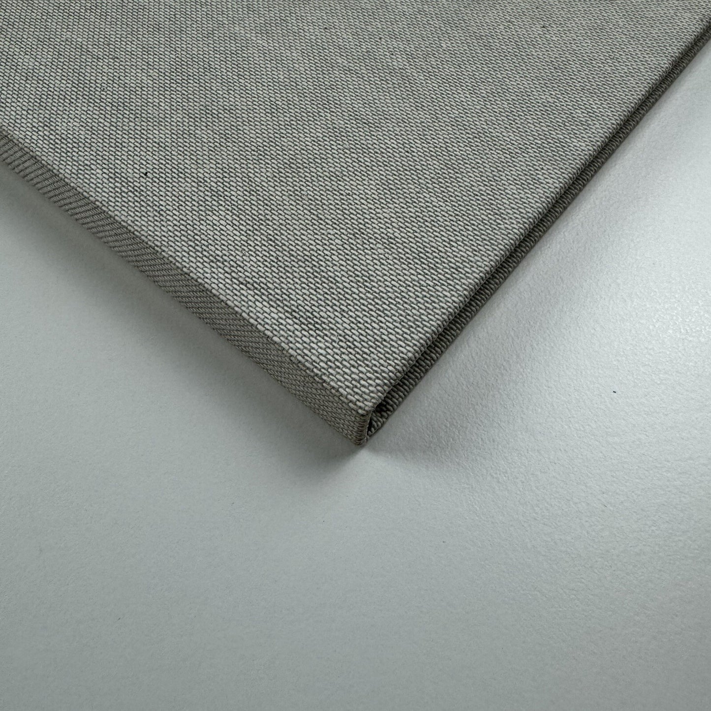 Annie Liebovitz | The Master Set Part 1 | Phillips de Pury exhibition catalogue, 2008