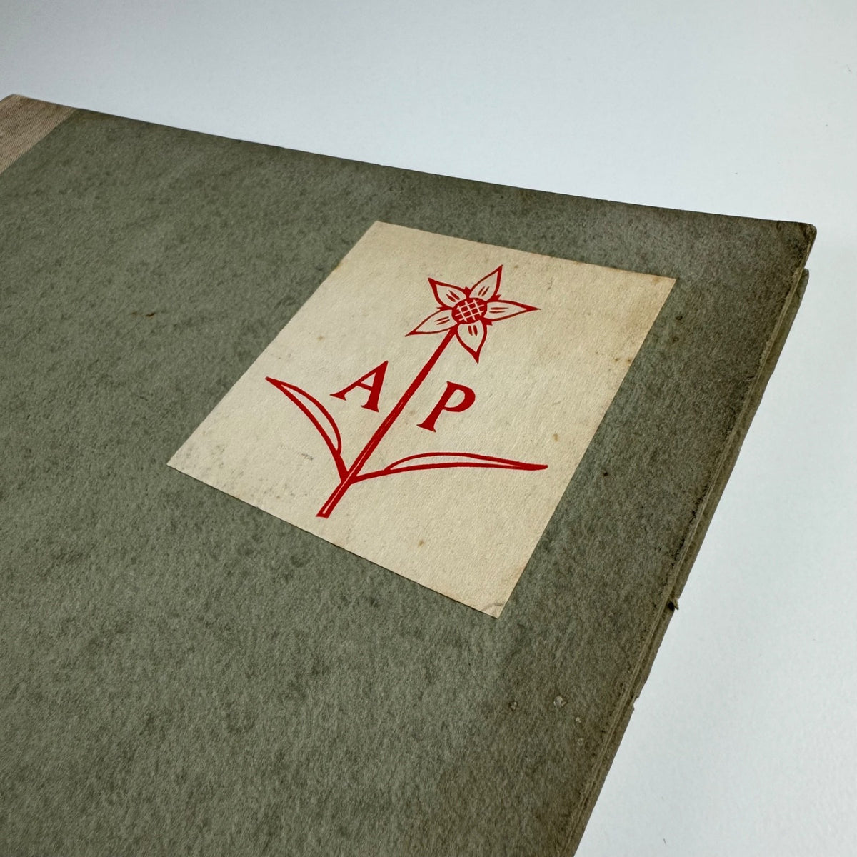 Folder type specimens The choice of type-faces in book-production | Alcuin Press, undated