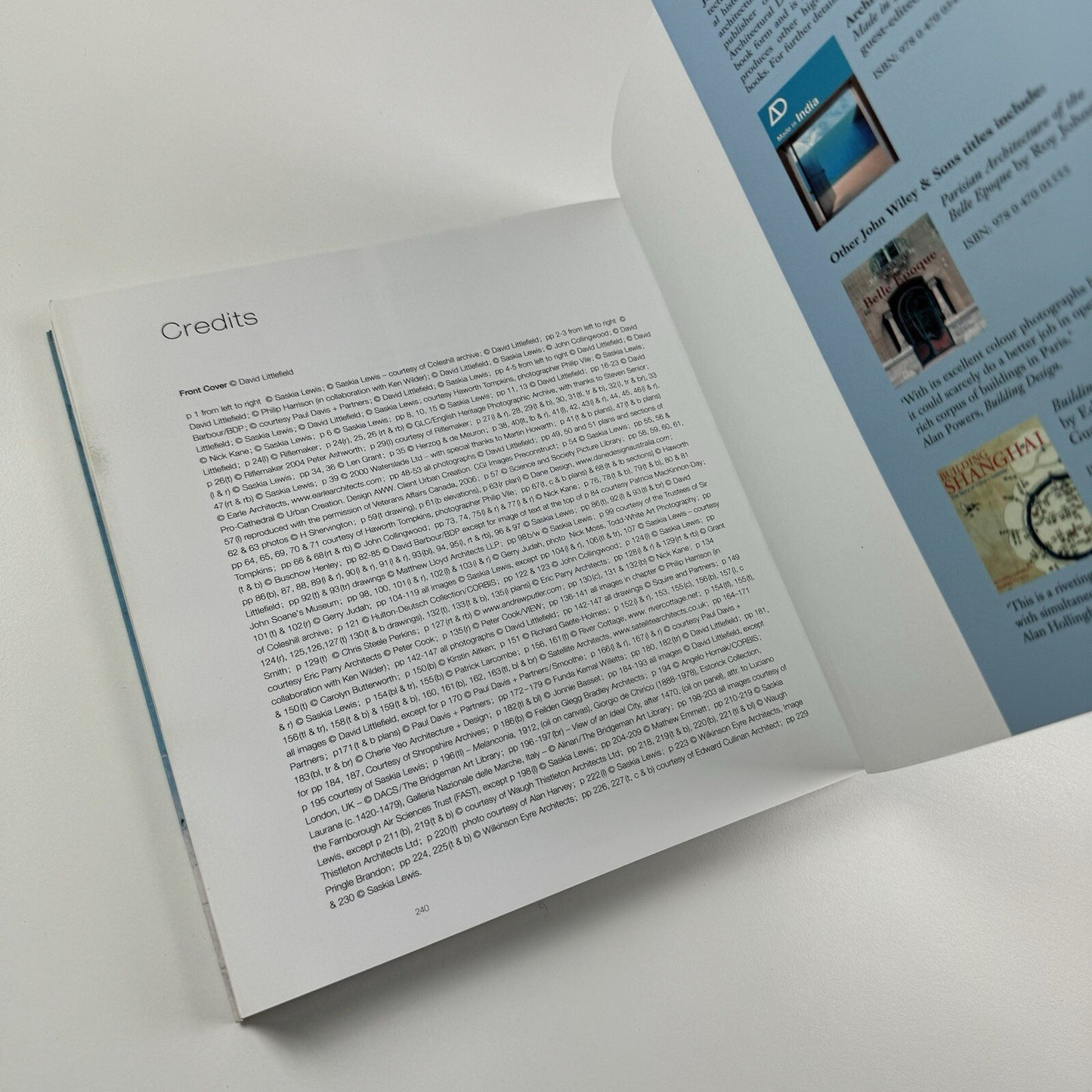 Architectural Voices. Listening to Old Buildings by David Littlefield & Saskia Lewis | John Wiley, 2007