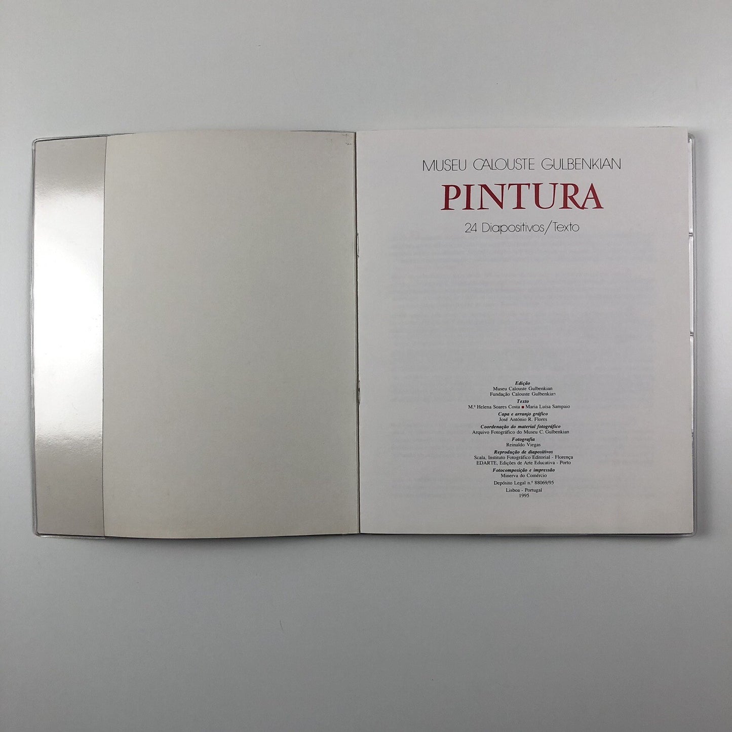 Pintura – Museu Calouse Gulbenkian | 35mm slides in folder with text, 1995