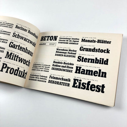 Beton type specimen brochure | Bauersche (Bauer) Giesserei, Frankfurt Am Main