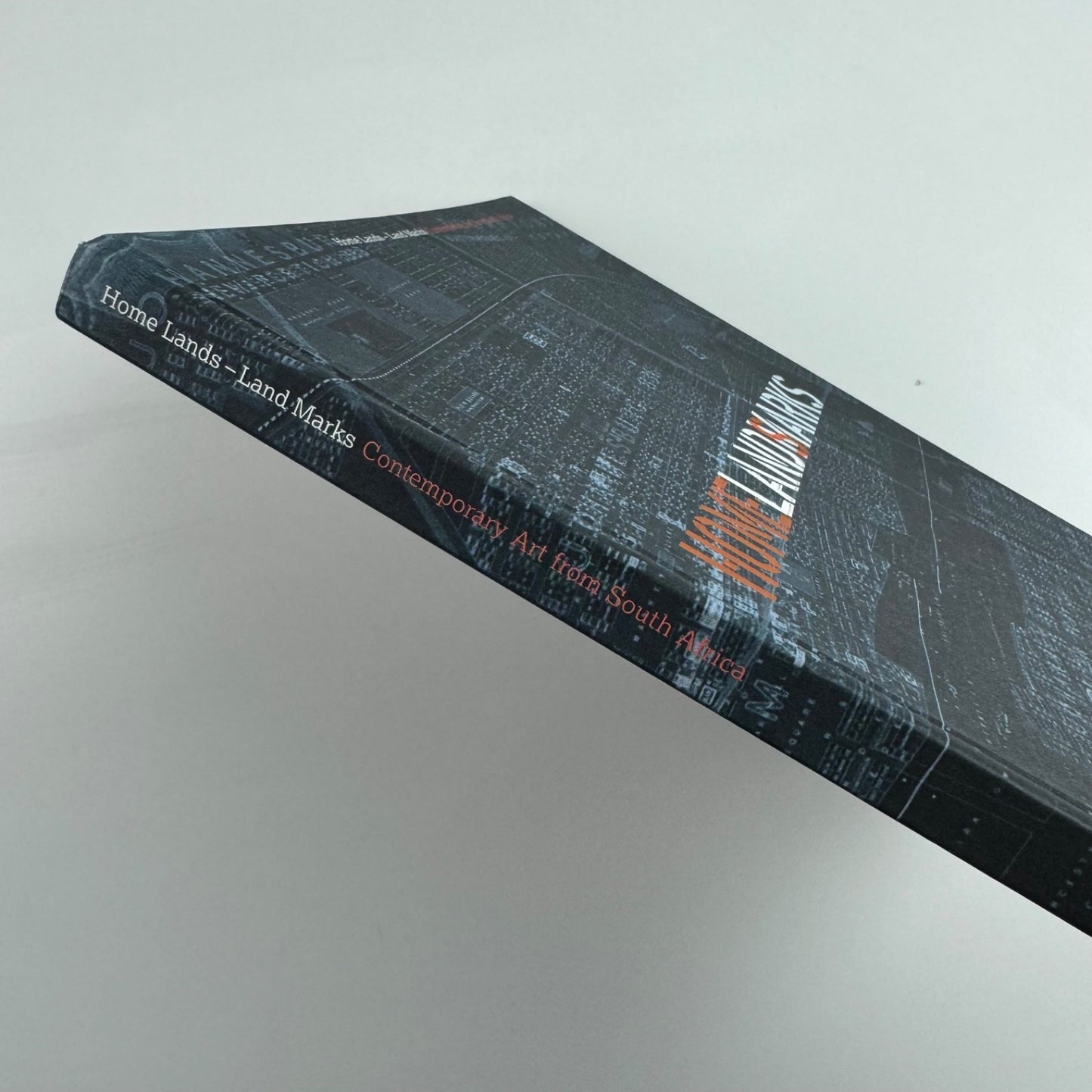 Home Lands - Land Marks: Contemporary art from South Africa Haunch of Venison, 2008