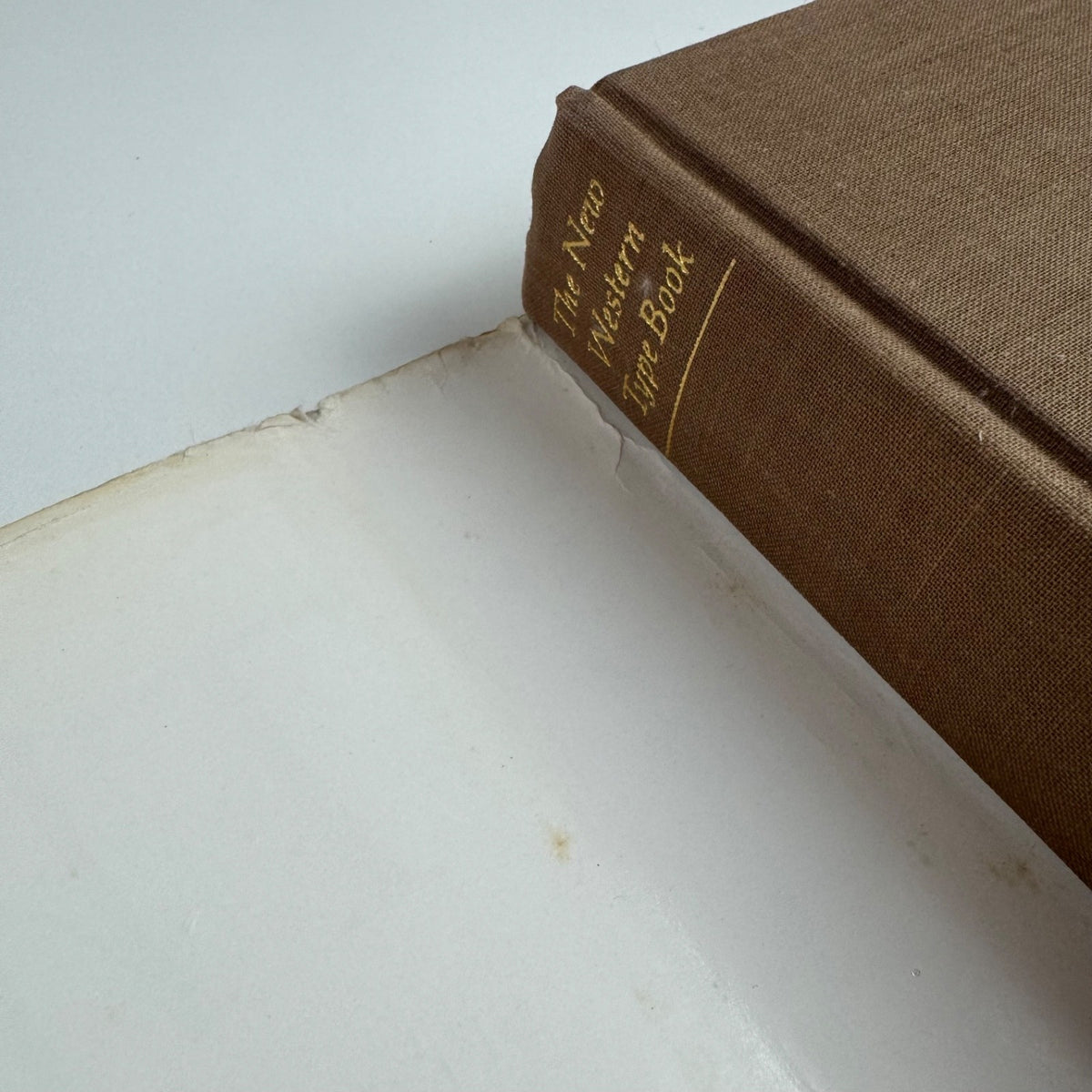 The New Western Type Book foreword by John Ryder Western Printing Services 1980