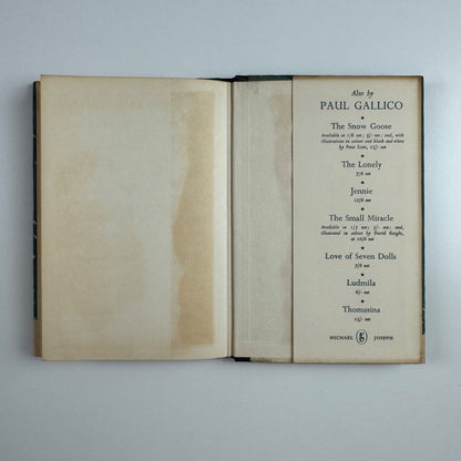 Snowflake by Paul Gallico | Michael Joseph, 1958 11th impression signed