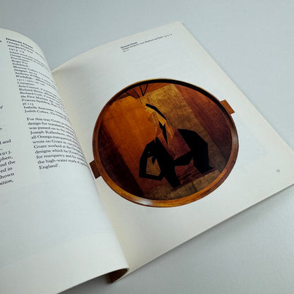 Duncan Grant & Vanessa Bell. Design and Decoration 1910-1960 Spink 1991