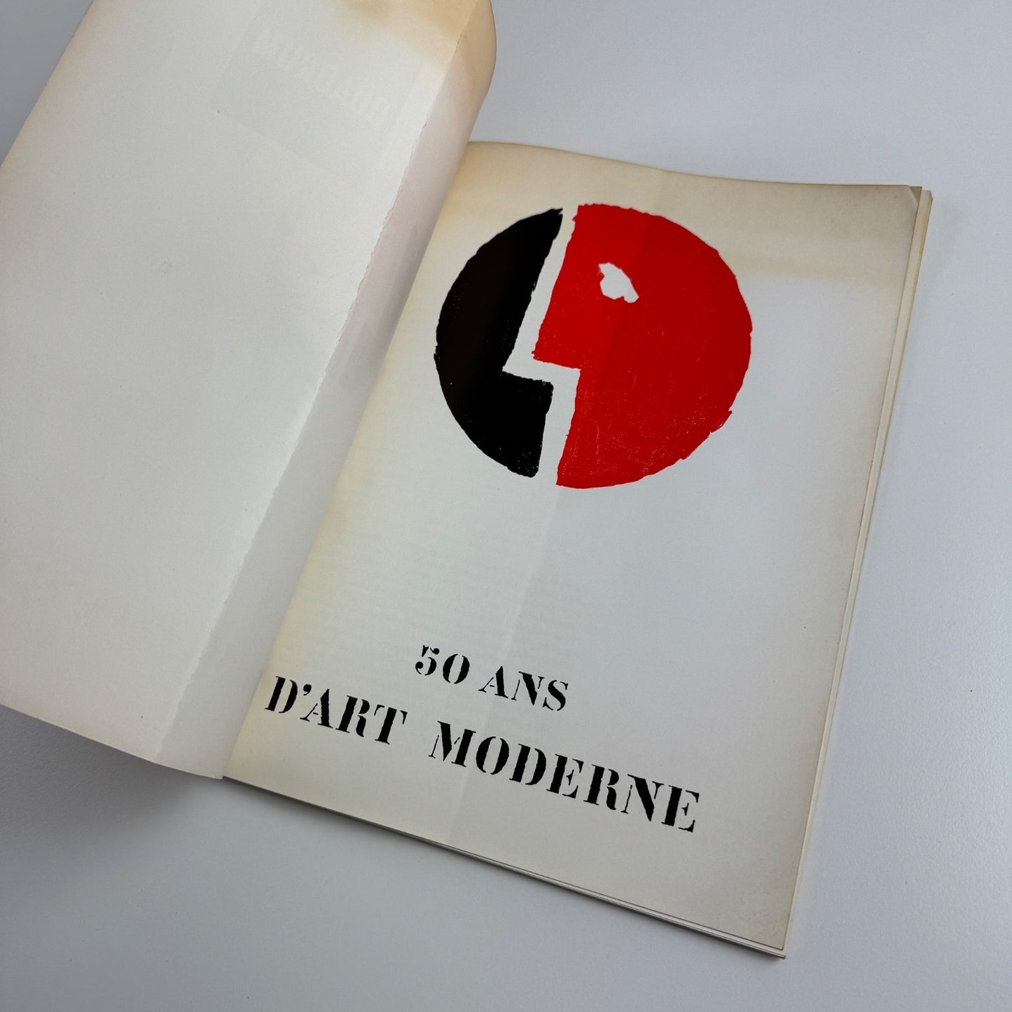 Quadrum offprint VI 50 ans d’art moderne by Will Grohmann 1959 Revue Internationale d’Art Moderne cover design by Jean Arp