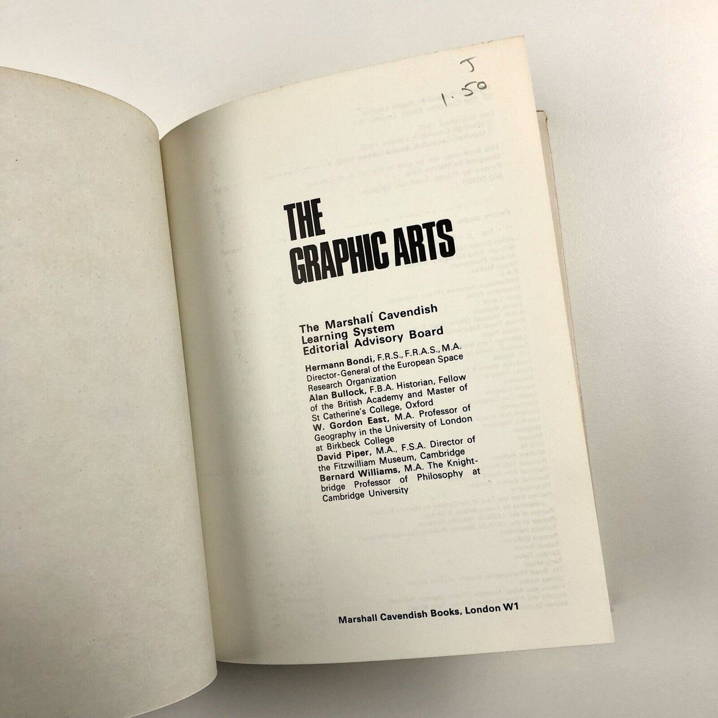 The Graphic Arts by Hermann Bondi et al | Marshall Cavendish Learning System, 1970